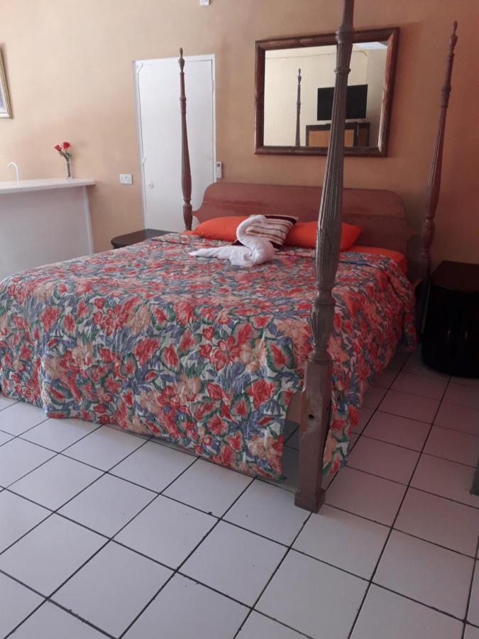 Bay Heights B&B Gros-Islet Buitenkant foto